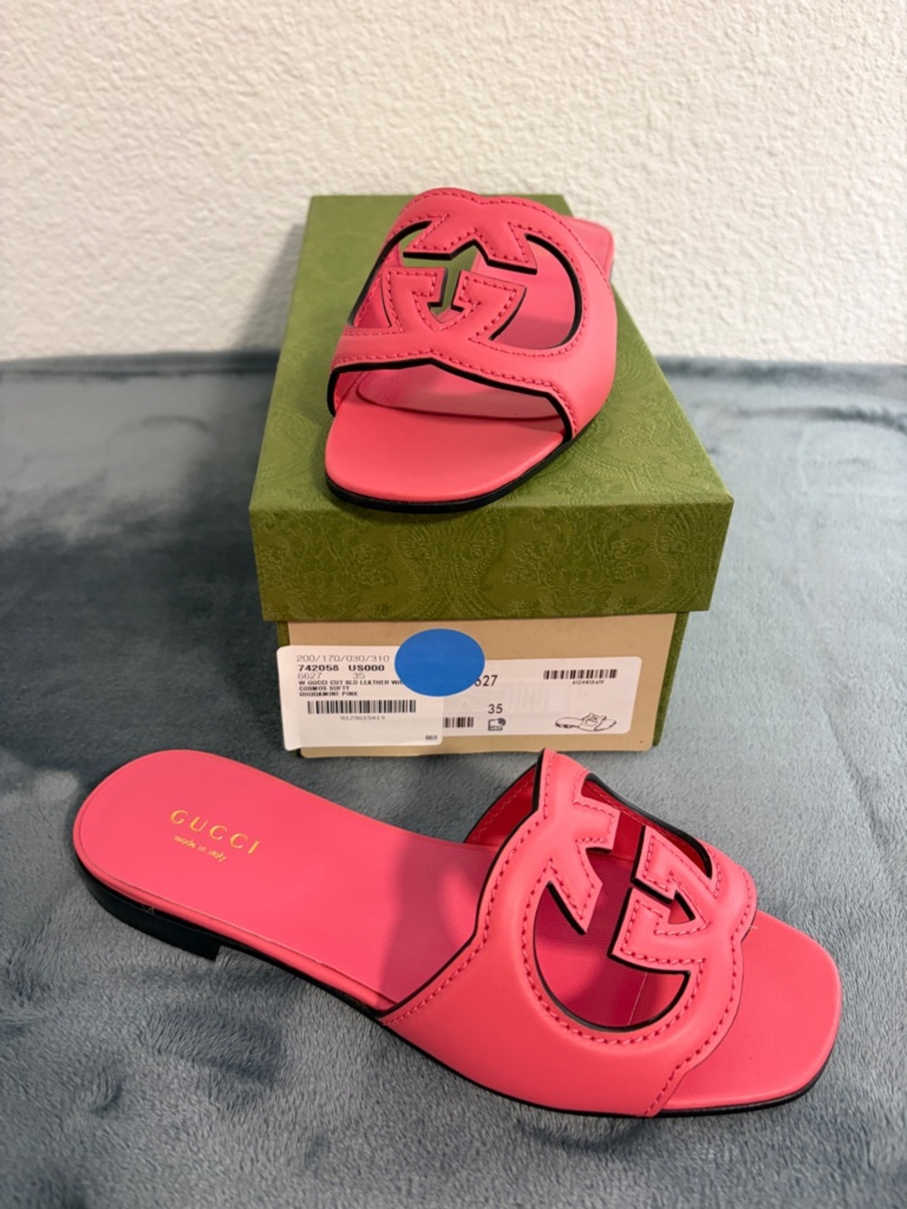 Brand New Women’s Gucci Interlocking G Slide Rhodamine Pink Sandals Sz 35 (US 5)